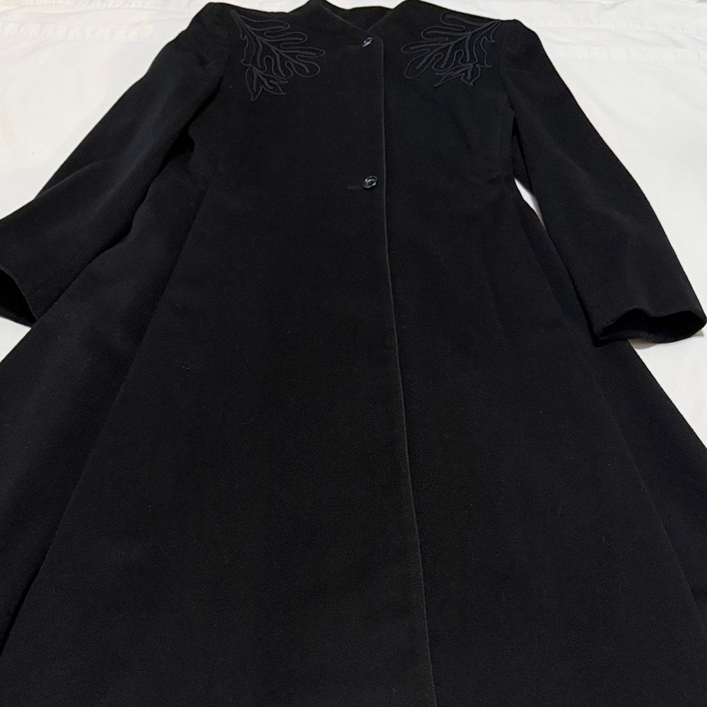 Saks Fifth Avenue Black Midi Flare Wool Coat with Embroidery size 8 - Picture 4 of 15